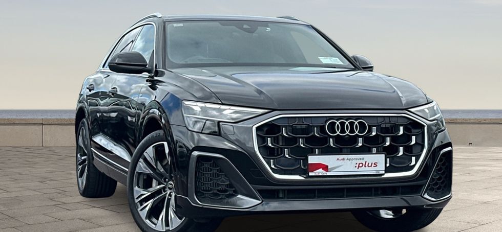 Audi Q8 2025