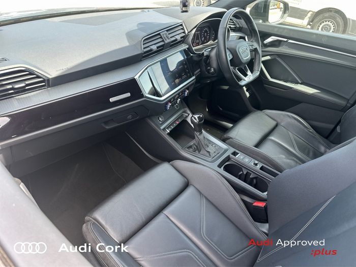 Audi Q3 2023