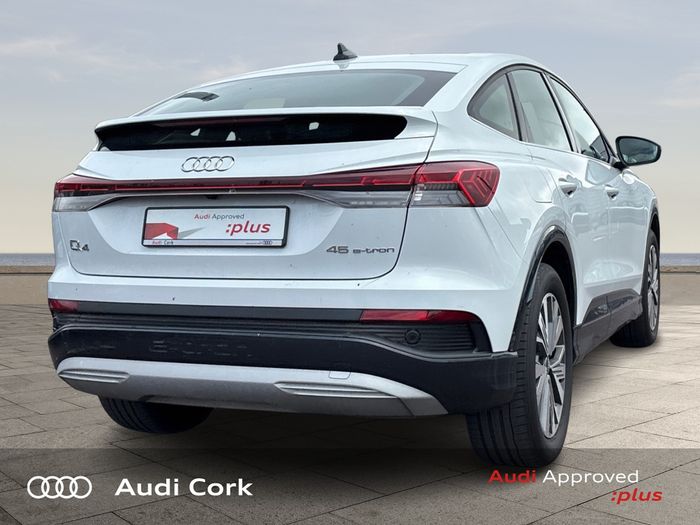 Audi Q4 E-tron 2025