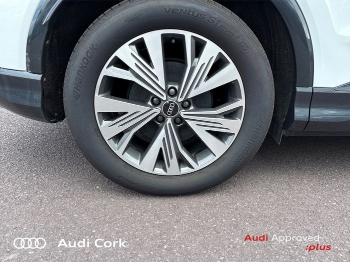 Audi Q4 E-tron 2025