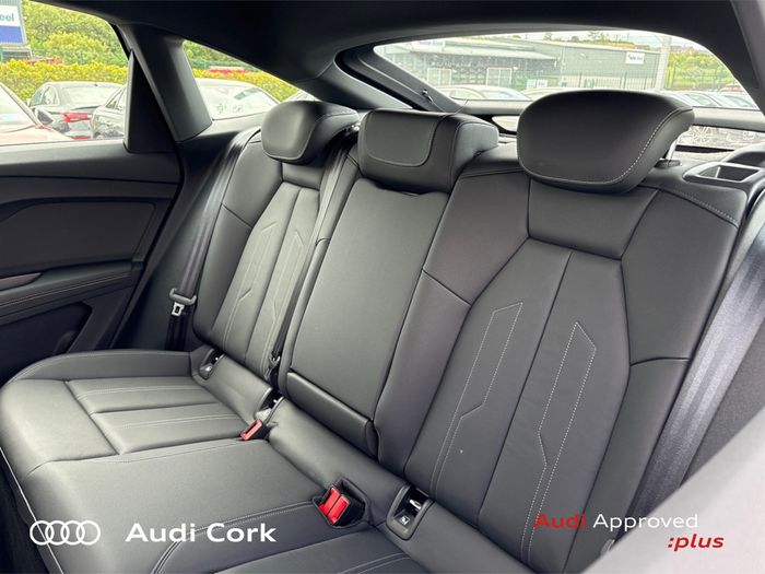 Audi Q4 E-tron 2025