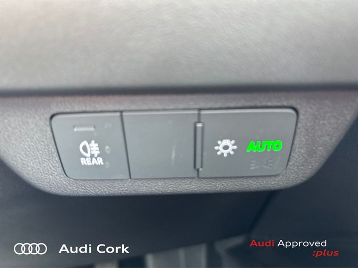 Audi Q4 E-tron 2025