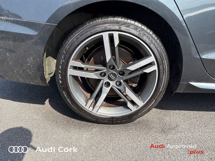 Audi A4 2023