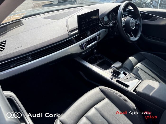 Audi A4 2023