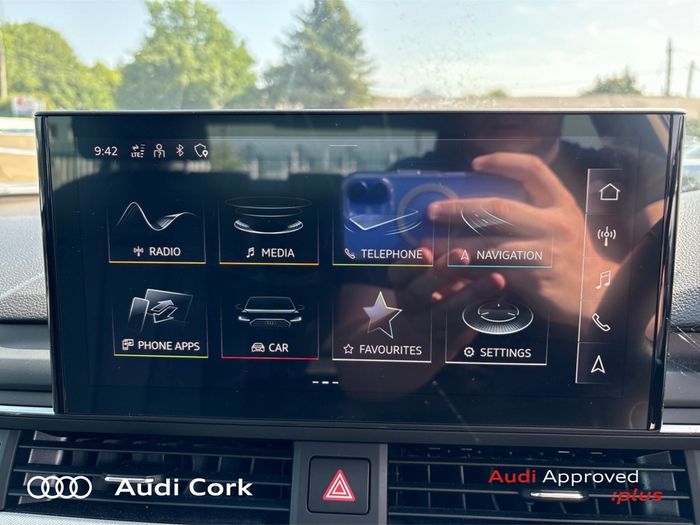 Audi A4 2023