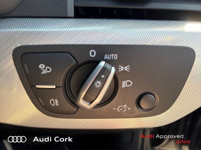 Audi A4 2023