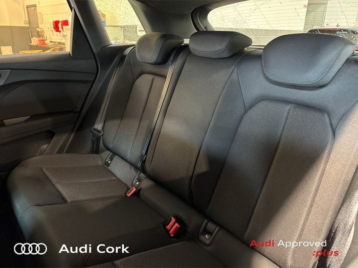 Audi Q4 E-tron 2023