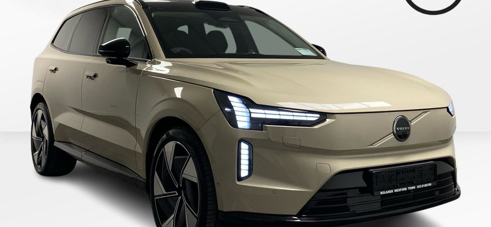 Volvo EX90 2027