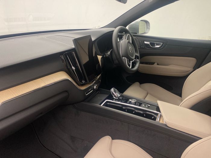Volvo XC60 2026