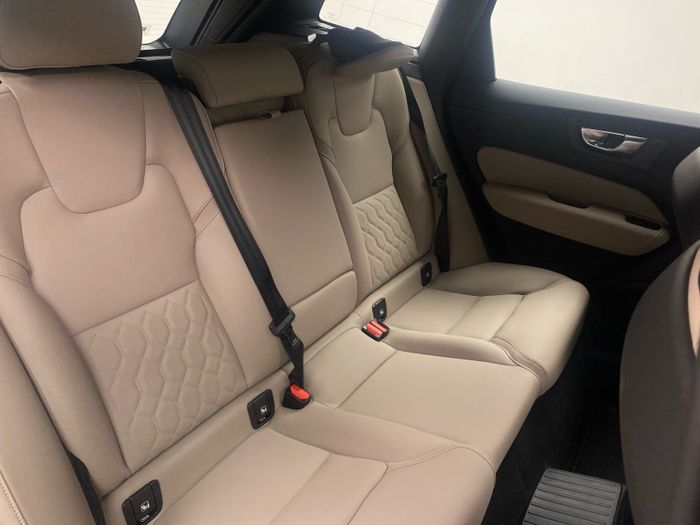 Volvo XC60 2026