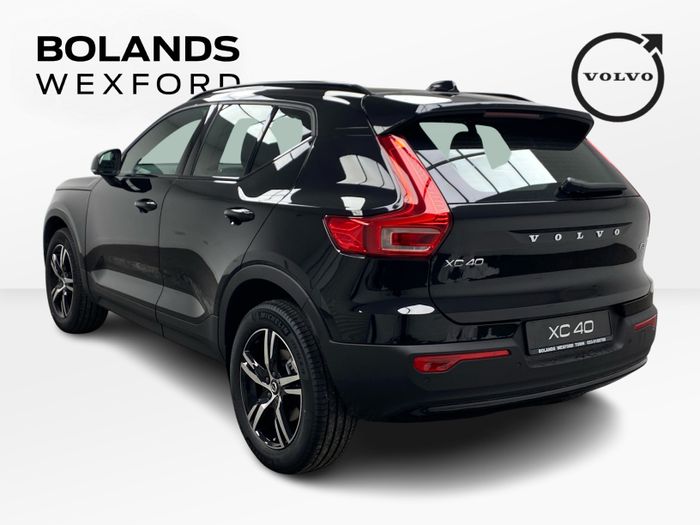Volvo XC40 2026