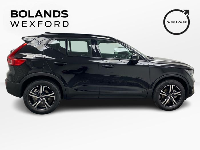 Volvo XC40 2026