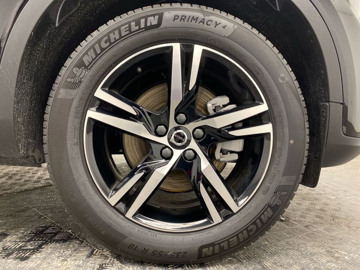 Volvo XC40 2026