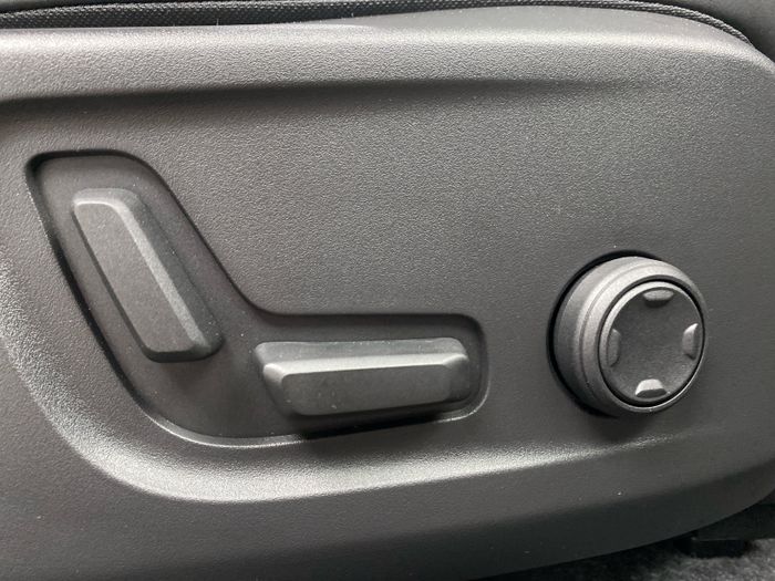 Volvo XC40 2026