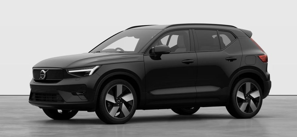 Volvo EX40 2026