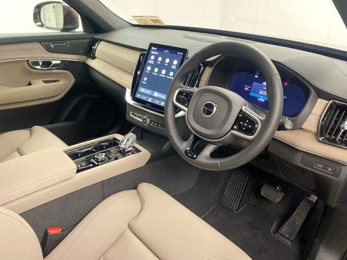 Volvo XC90 2026