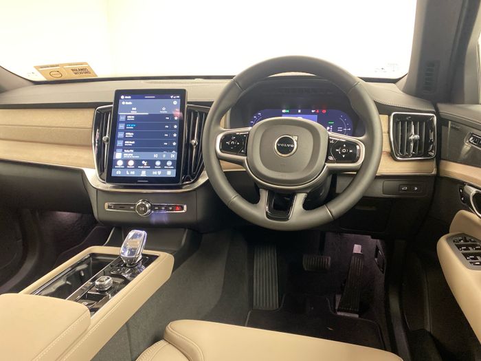 Volvo XC90 2026