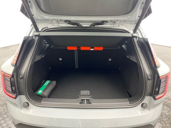 Volvo EX30 2026