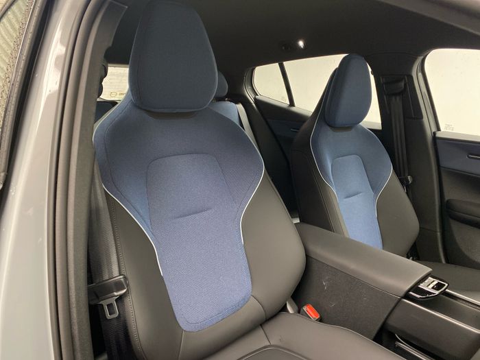 Volvo EX30 2026