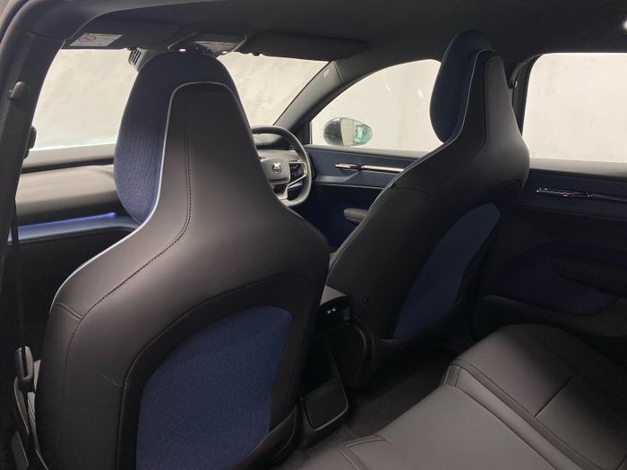 Volvo EX30 2026