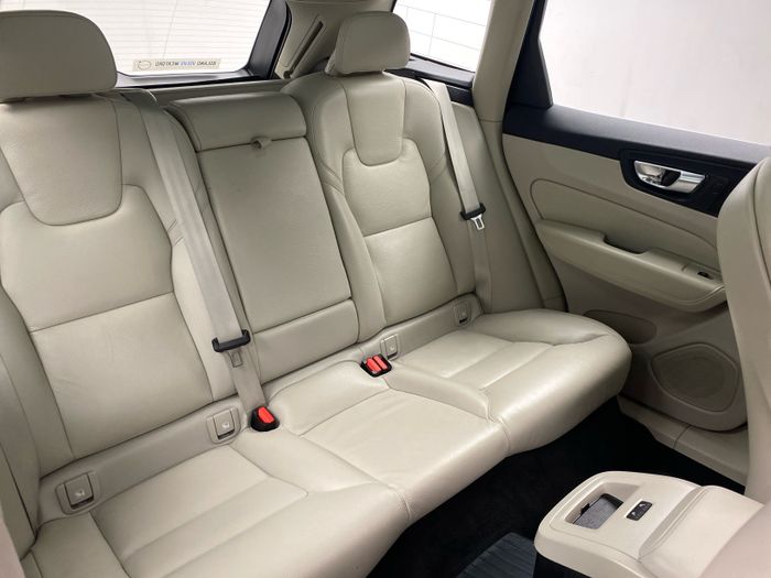 Volvo XC60 2024