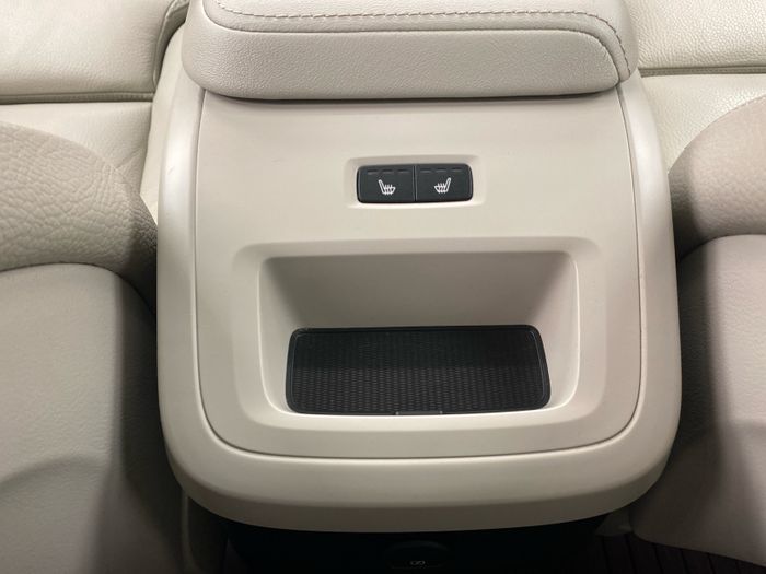 Volvo XC60 2024