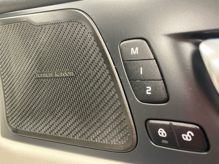 Volvo XC60 2024