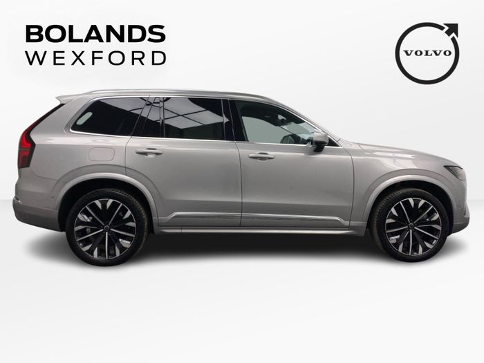 Volvo XC90 2025