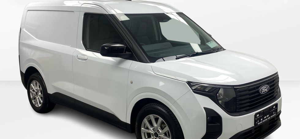 Ford TRANSIT COURIER 2026