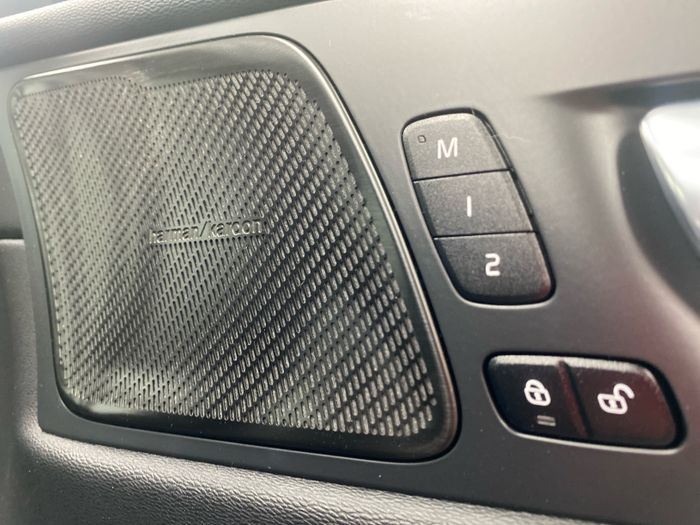 Volvo XC60 2024