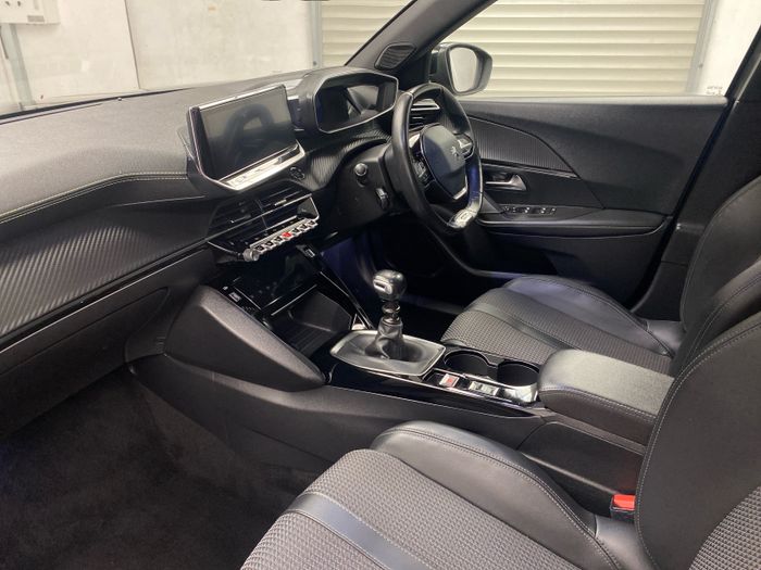 Peugeot 2008 2023