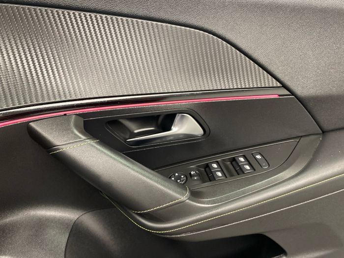 Peugeot 2008 2023