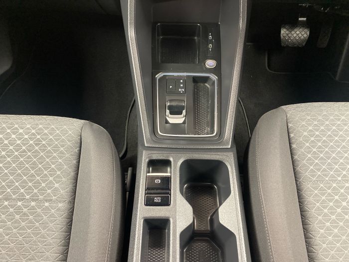 Ford TOURNEO CONNECT 2024
