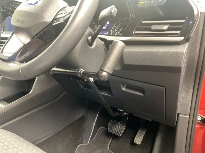 Ford TOURNEO CONNECT 2024