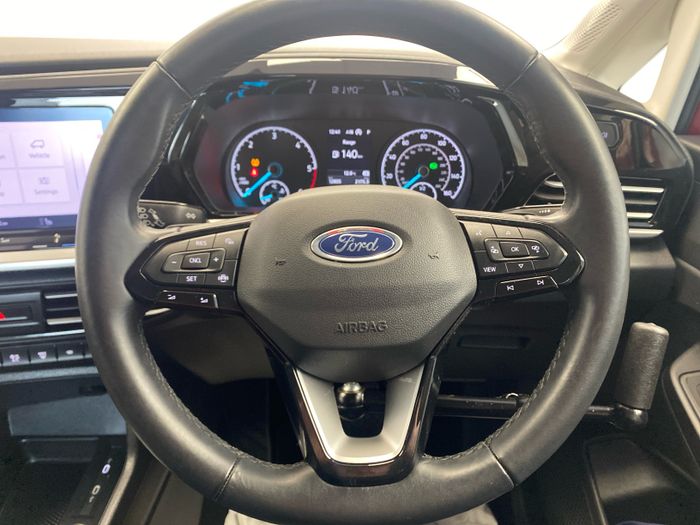 Ford TOURNEO CONNECT 2024