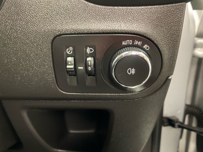 Opel Crossland X 2023