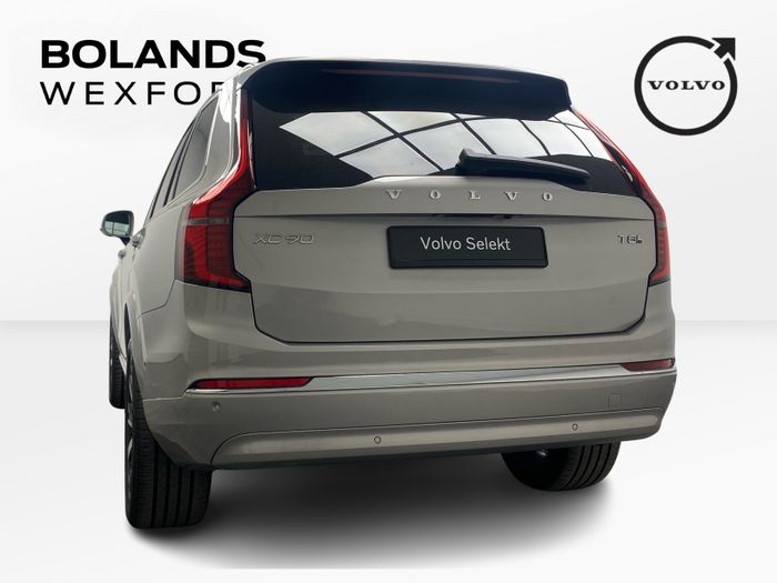 Volvo XC90 2025