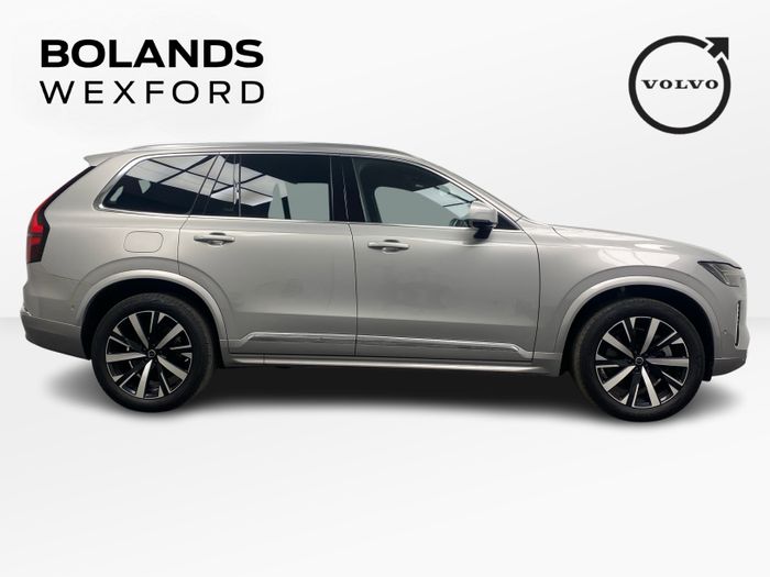 Volvo XC90 2025