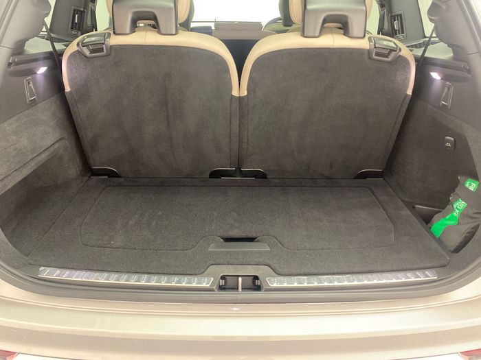 Volvo XC90 2025