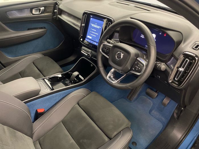 Volvo C40 2022