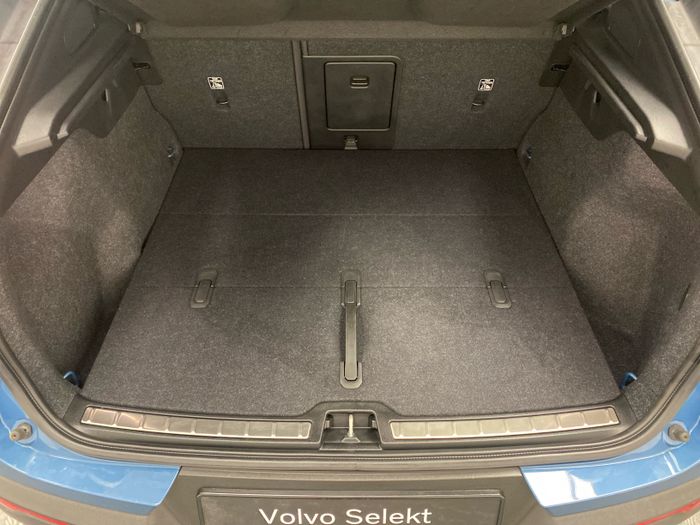 Volvo C40 2022