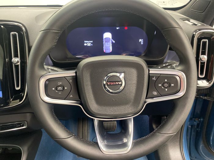 Volvo C40 2022