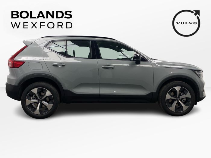 Volvo XC40 2026