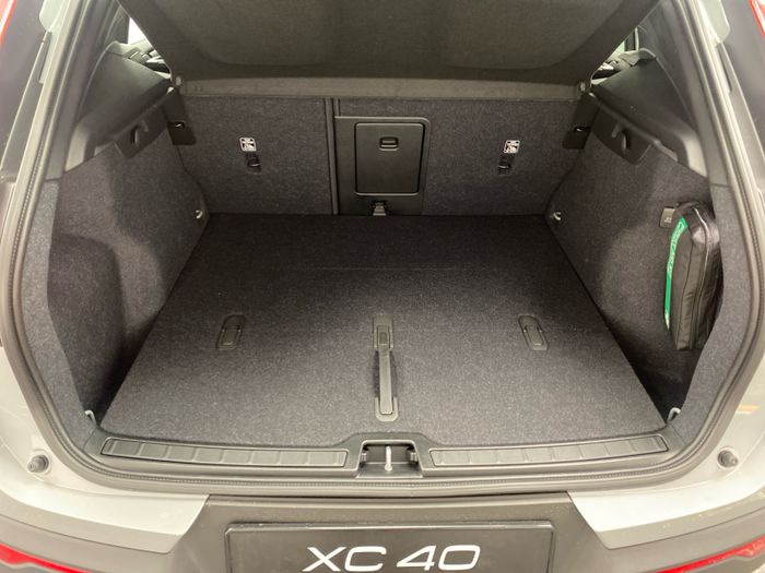 Volvo XC40 2026