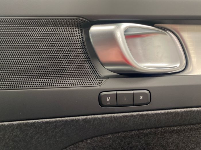 Volvo XC40 2026