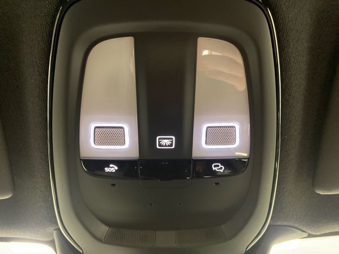 Volvo XC40 2026