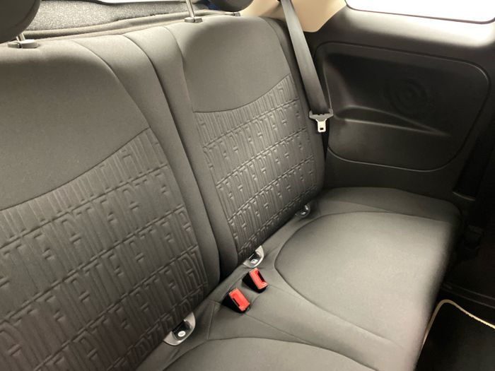 Fiat 500 2023