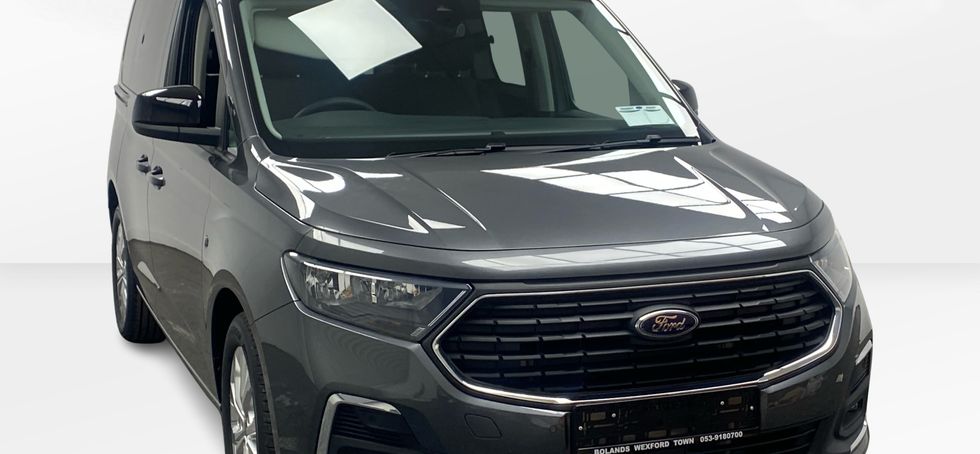 Ford TOURNEO CONNECT 2026