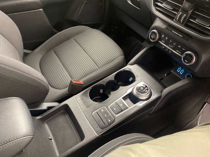 Ford Kuga 2021