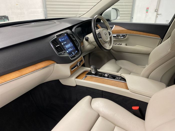 Volvo XC90 2022